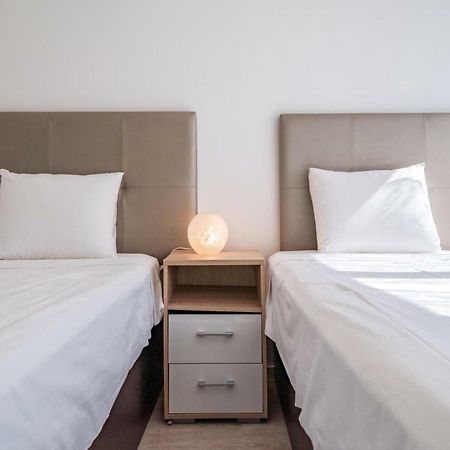 Akicity Lisboa Pearl II Екстериор снимка
